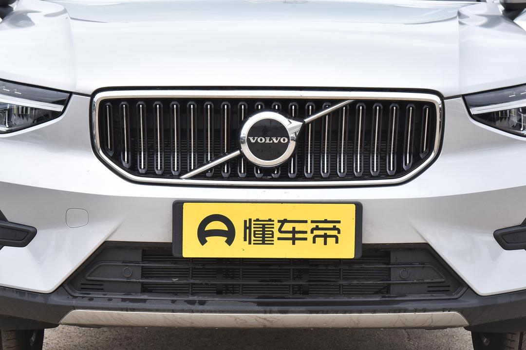 Volvo XC40 2026, фото 10