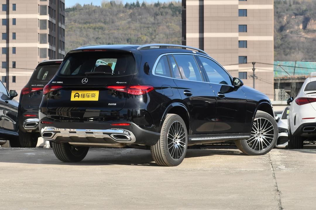 Mercedes-Benz GLC-Class 2026, фото 7