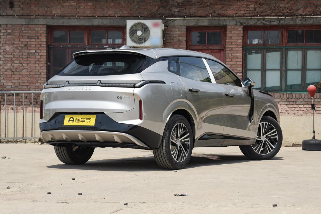 Lynk & Co 08 EM-P 2026, фото 7