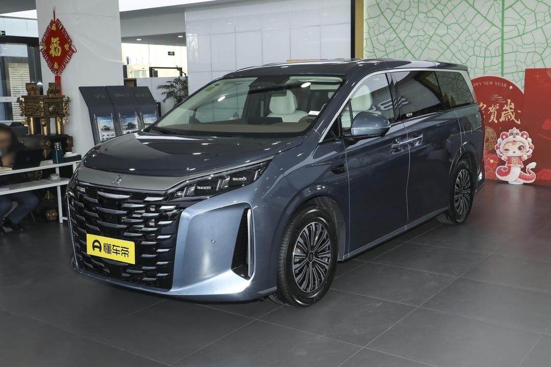 BYD Xia 2026, фото 1