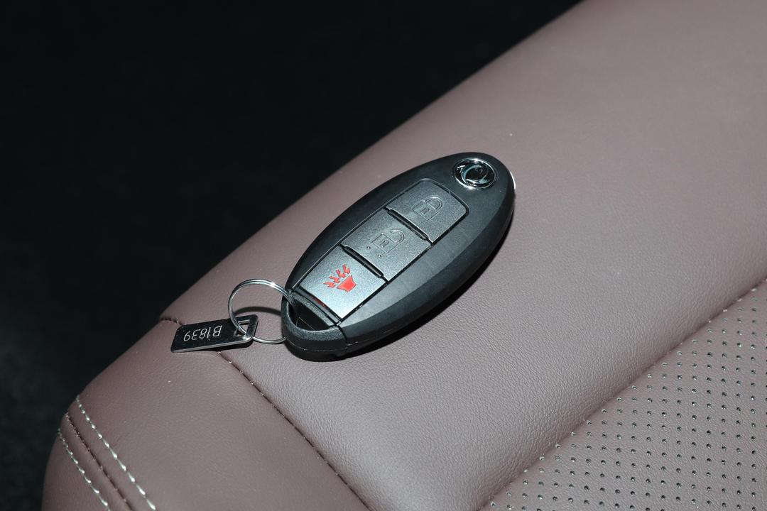 Dongfeng Rich 7 EV 2026, фото 11