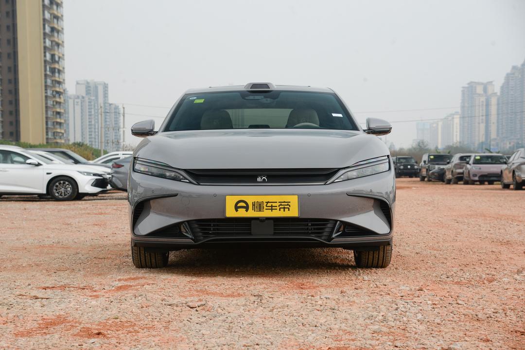 BYD Han EV 2026, фото 2