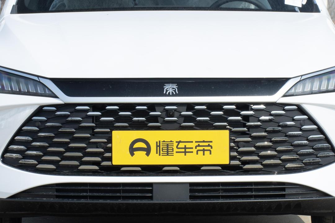 BYD Qin PLUS DM 2026, фото 10