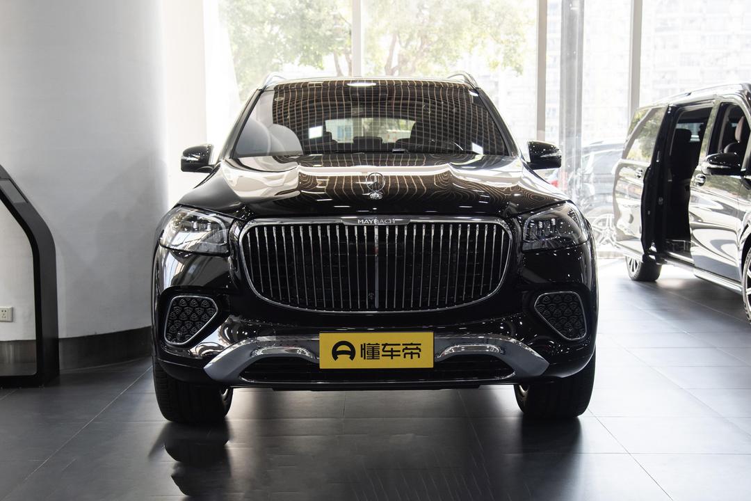 Mercedes-Benz Maybach GLS 2026, фото 2