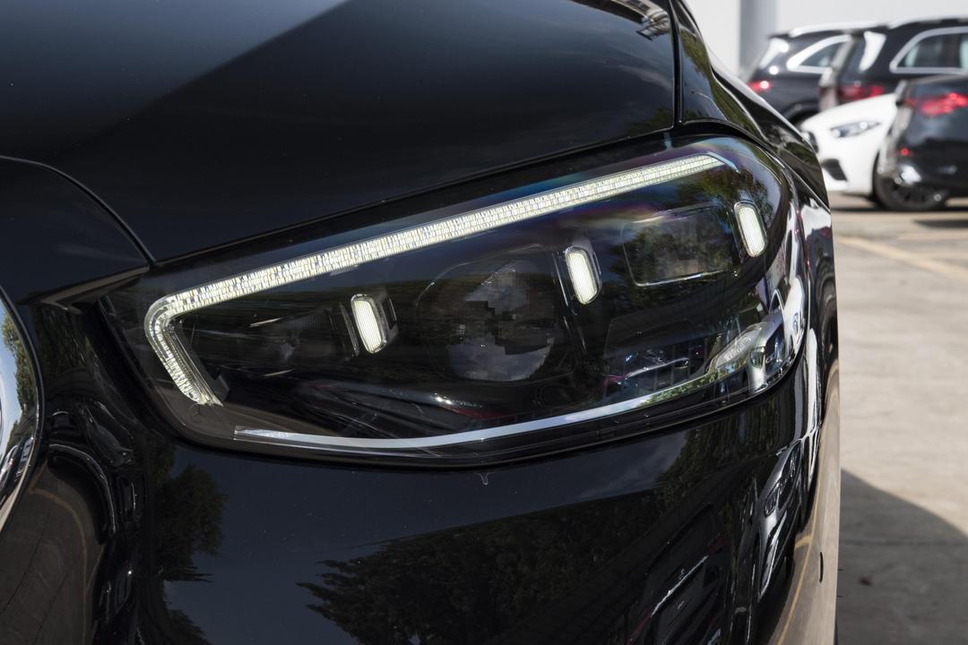 Mercedes-Benz S-Class 2026, фото 12