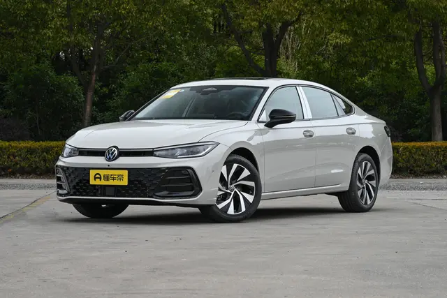 Volkswagen Passat 2026 — купить из Китая под заказ