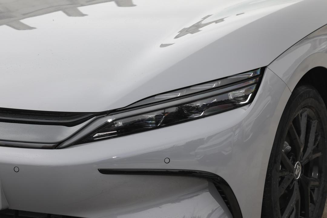 BYD Han DM 2026, фото 13