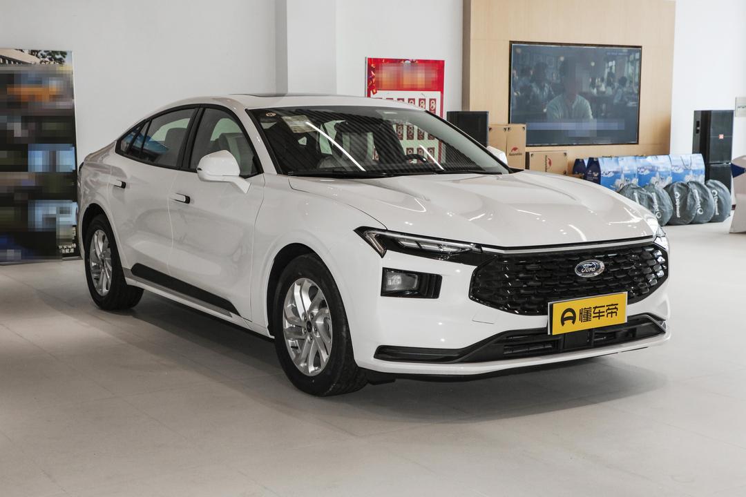 Ford Mondeo 2026, фото 3