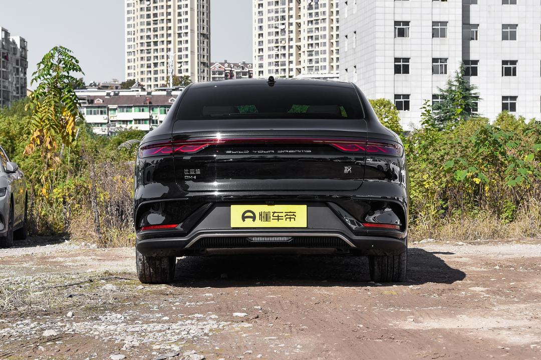 BYD Han DM 2026, фото 6