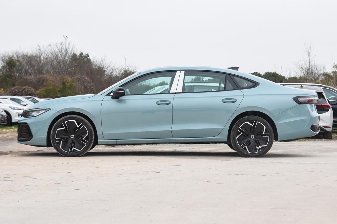 Volkswagen Passat 2026, фото 4