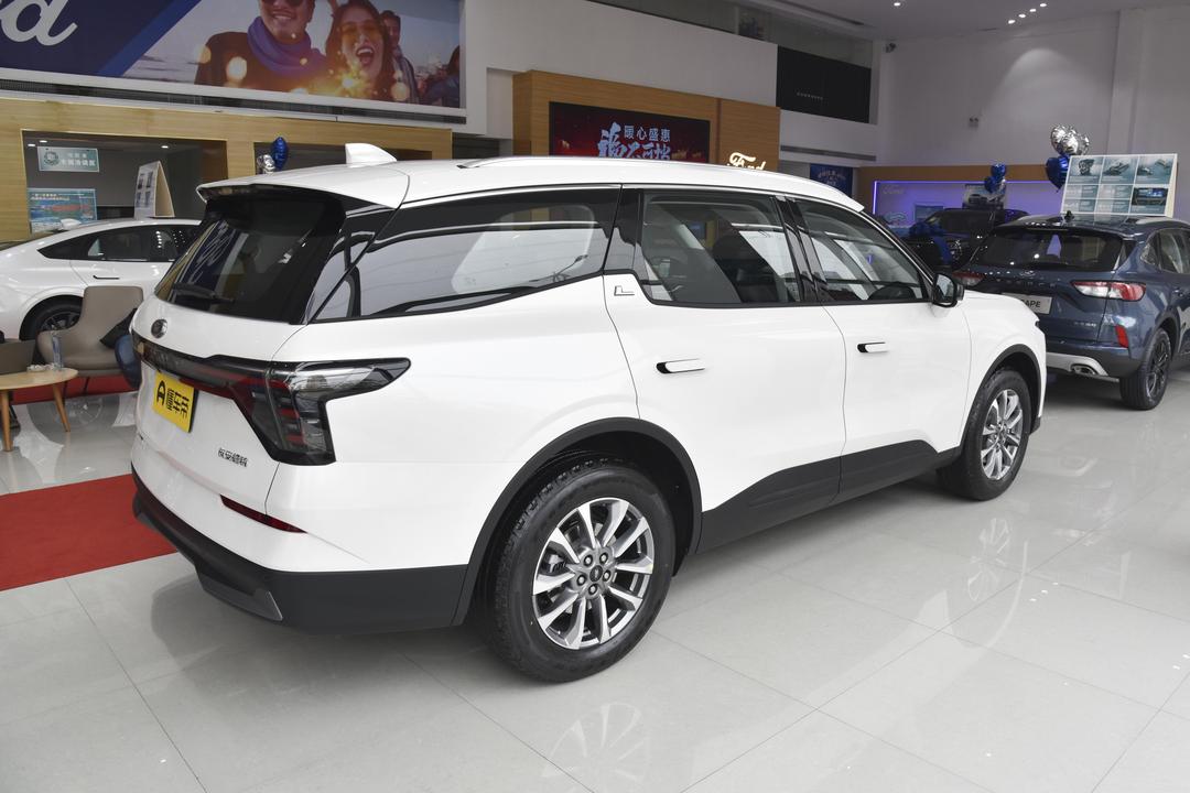 Ford Edge 2026, фото 8