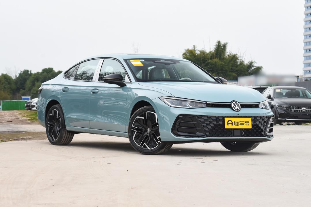 Volkswagen Passat 2026, фото 3