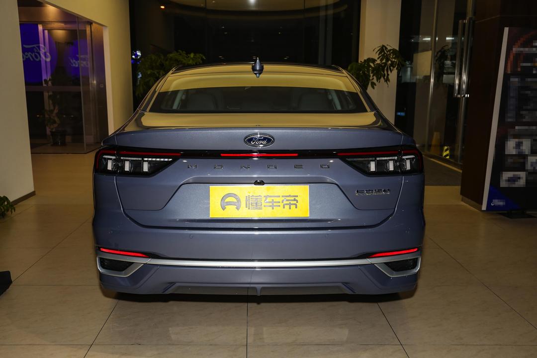 Ford Mondeo 2026, фото 6