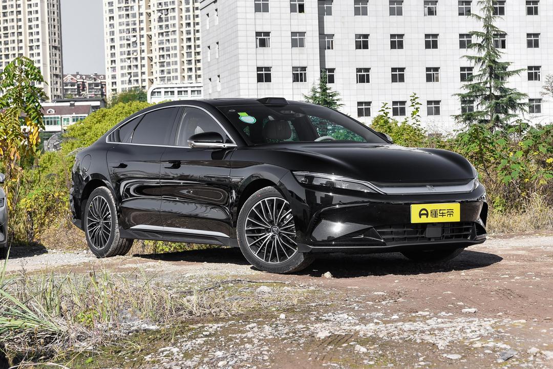 BYD Han DM 2026, фото 3