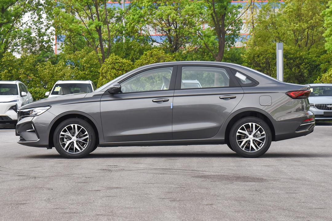 Geely Emgrand 2026, фото 4