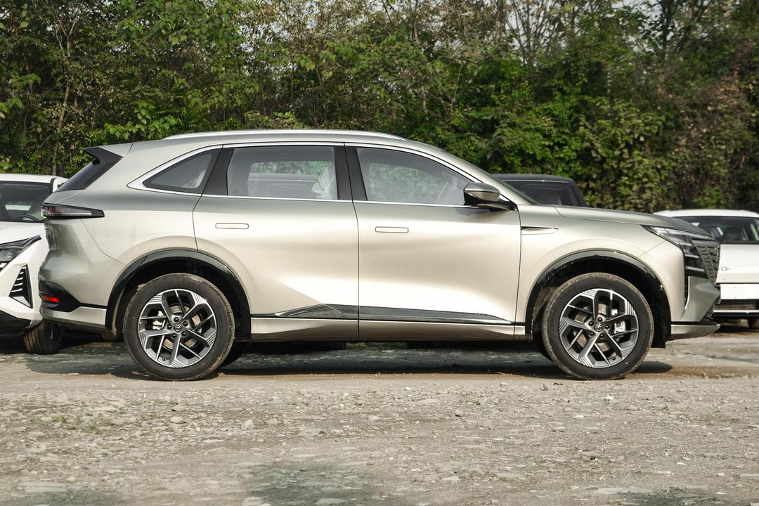 Changan CS75 PLUS 2026, фото 8