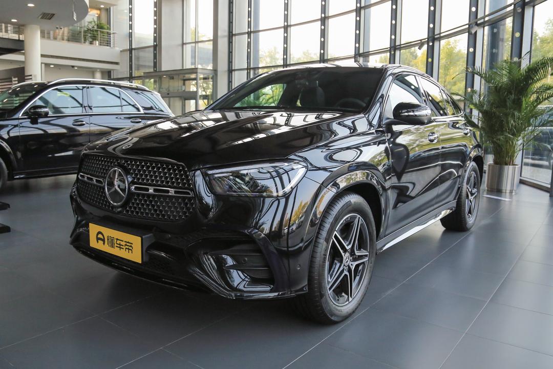 Mercedes-Benz GLE Coupe 2026, фото 1