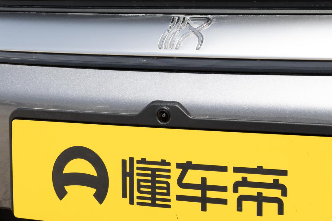 BYD Han DM 2026, фото 15