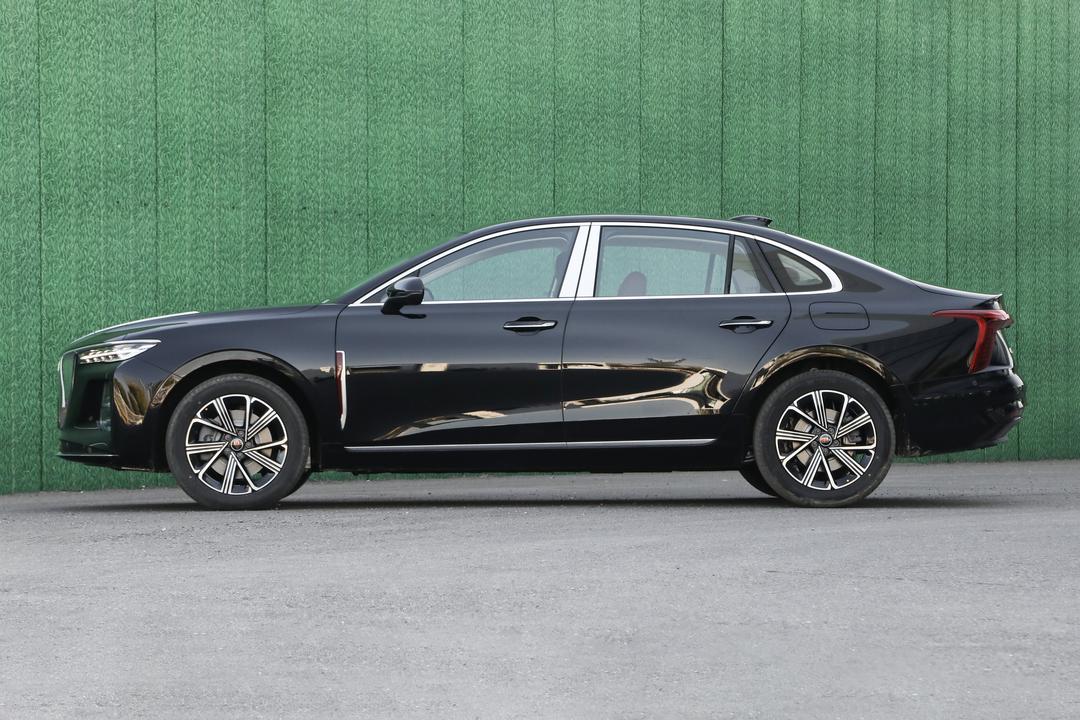 Hongqi H5 PHEV 2026, фото 4