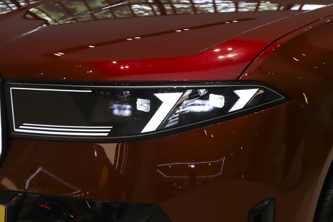BMW iX3 2026, фото 14