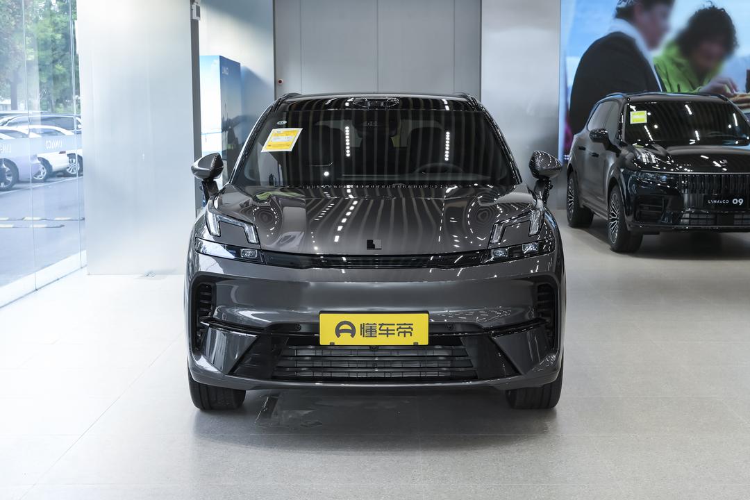 Lynk & Co 08 EM-P 2026, фото 2