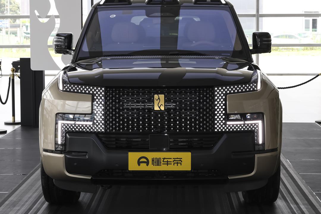 BYD U8L 2026, фото 12