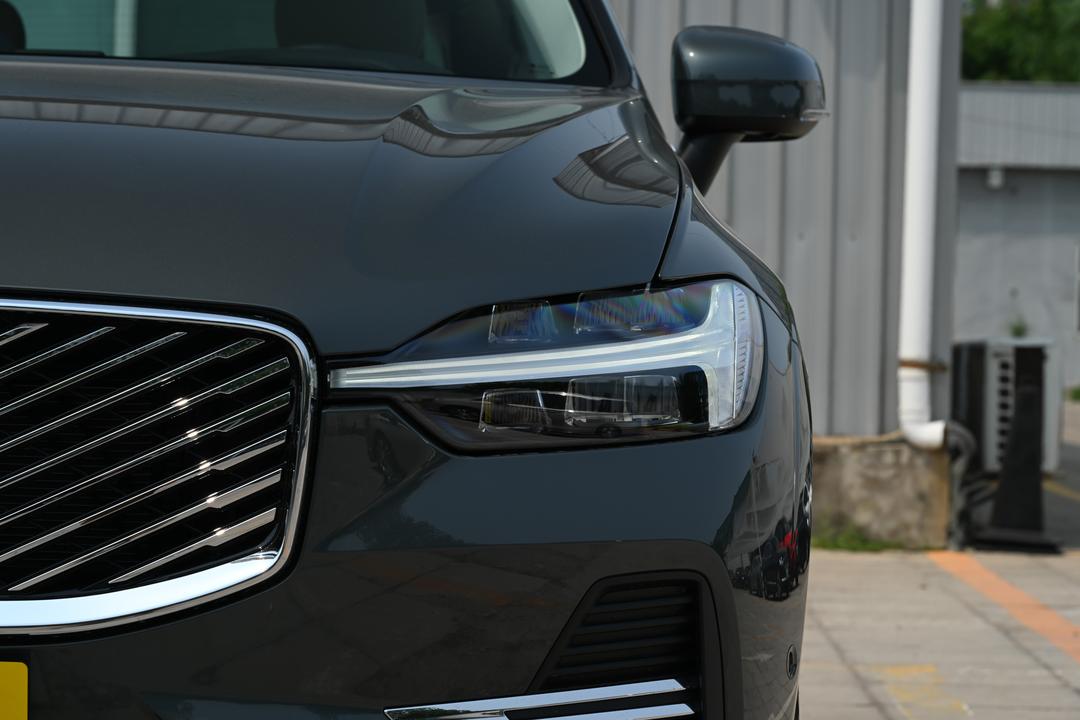 Volvo XC60 2026, фото 12