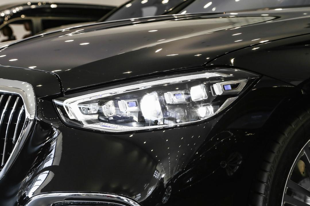 Mercedes-Benz Maybach S-Class 2026, фото 14
