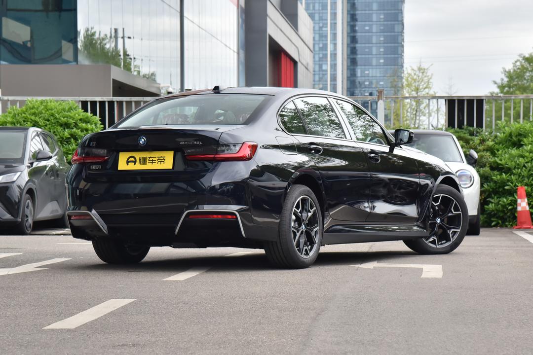 BMW i3 2026, фото 7