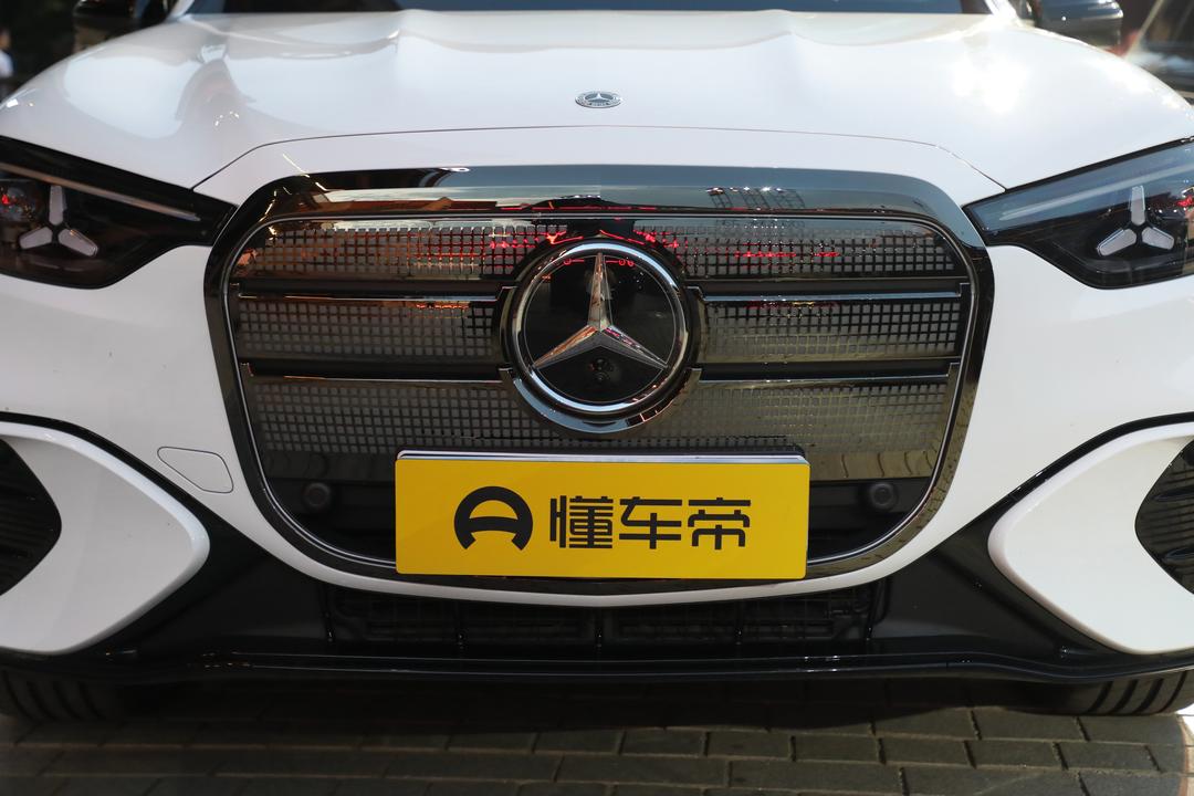 Mercedes-Benz GLC EV 2026, фото 10