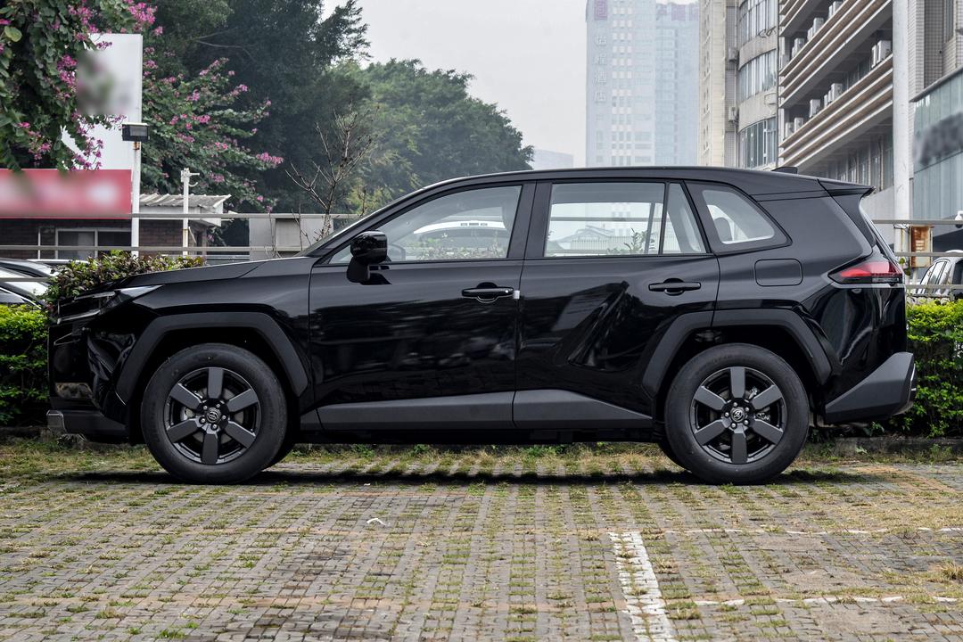Toyota RAV4 2026, фото 4