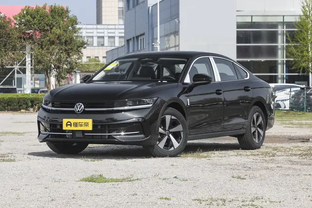 Volkswagen Magotan 2026 — купить из Китая под заказ