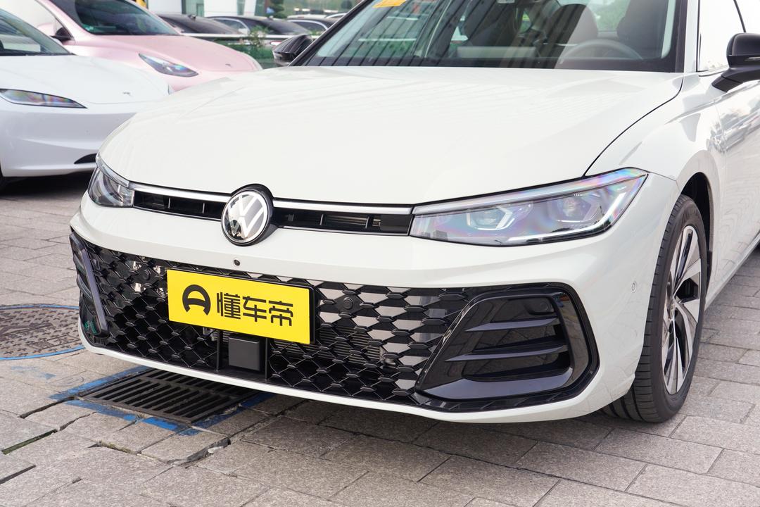 Volkswagen Passat 2026, фото 9