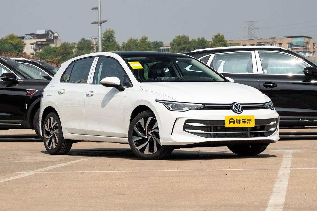 Volkswagen Golf 2026, фото 3