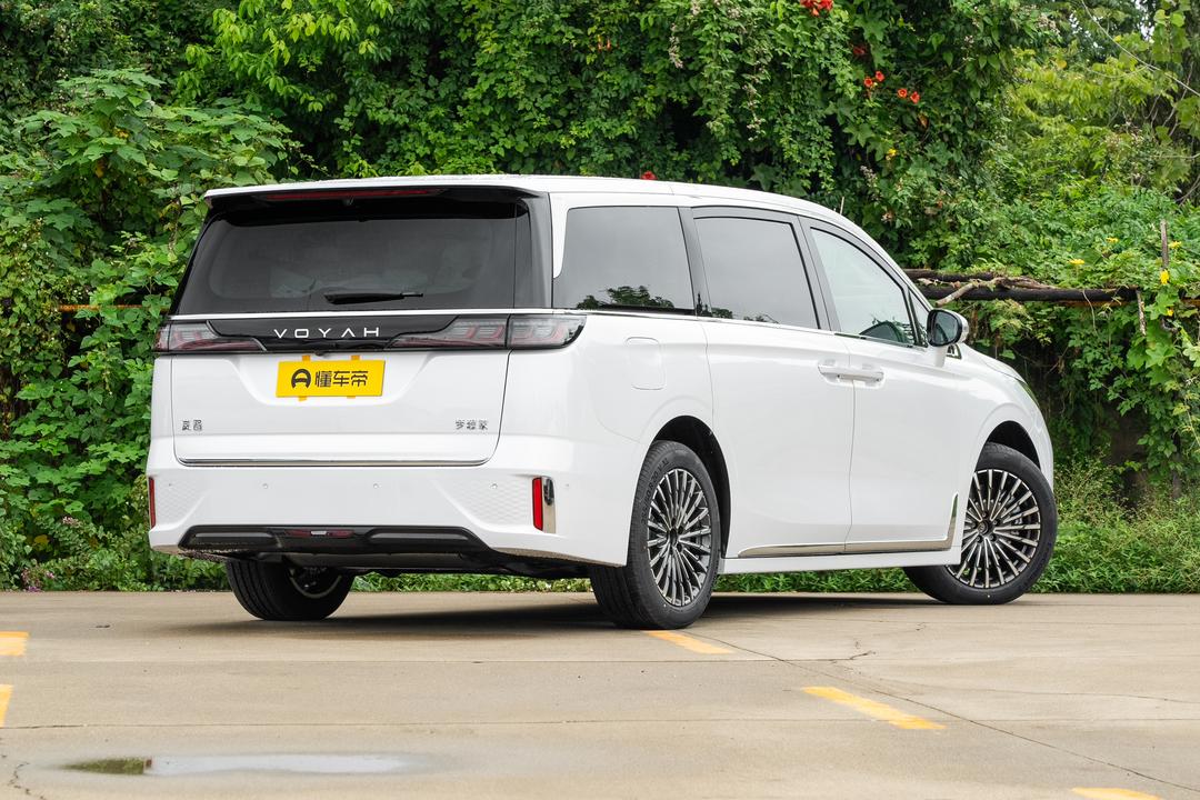 Voyah Dream PHEV 2026, фото 7