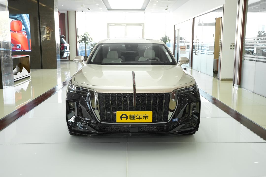 Hongqi H9 2026, фото 2