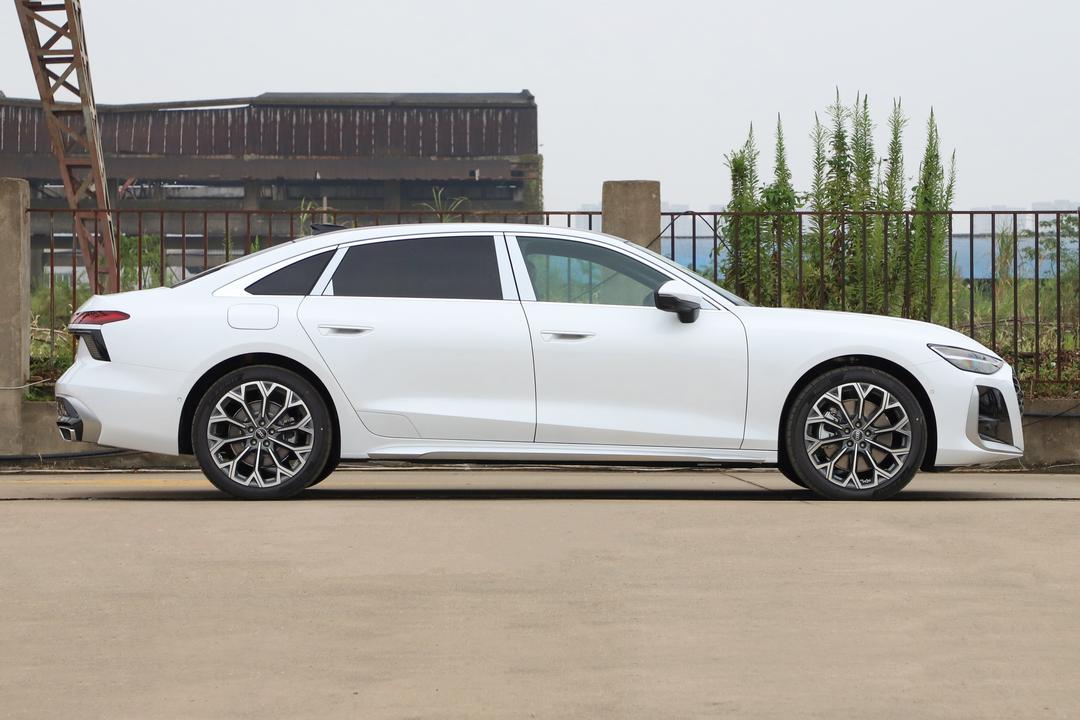 Audi A6L 2026, фото 8