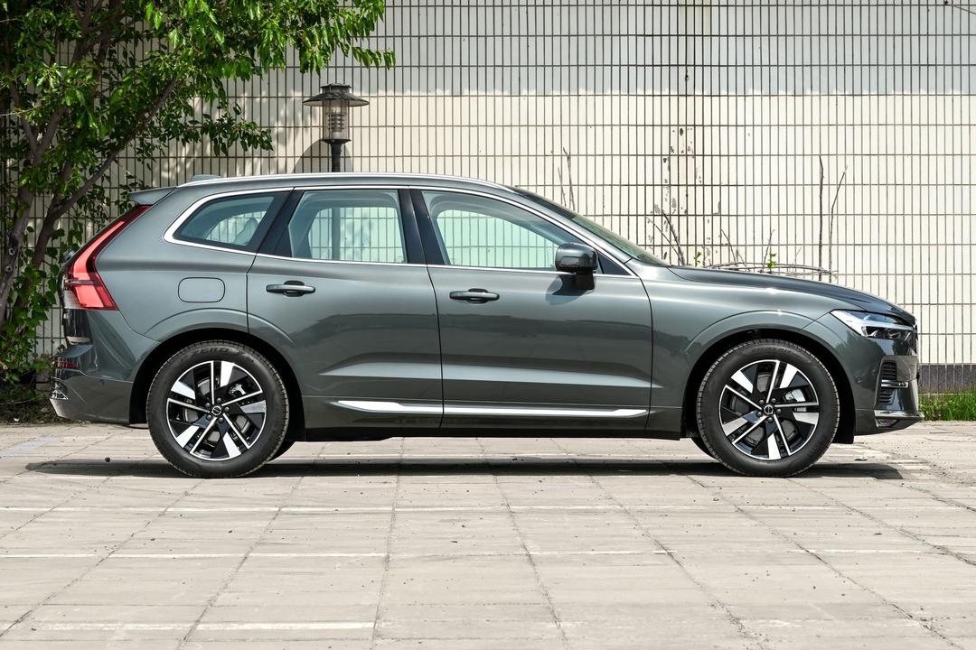 Volvo XC60 2026, фото 8