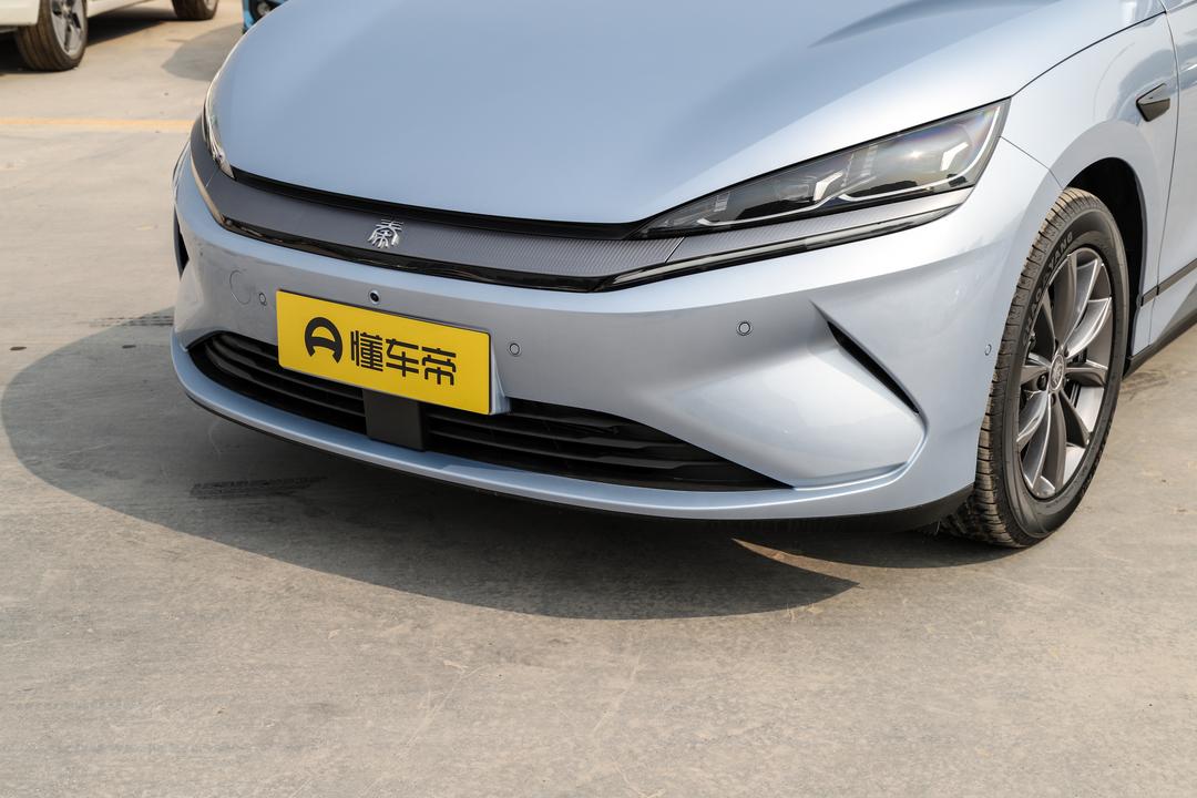 BYD Qin L EV 2026, фото 9