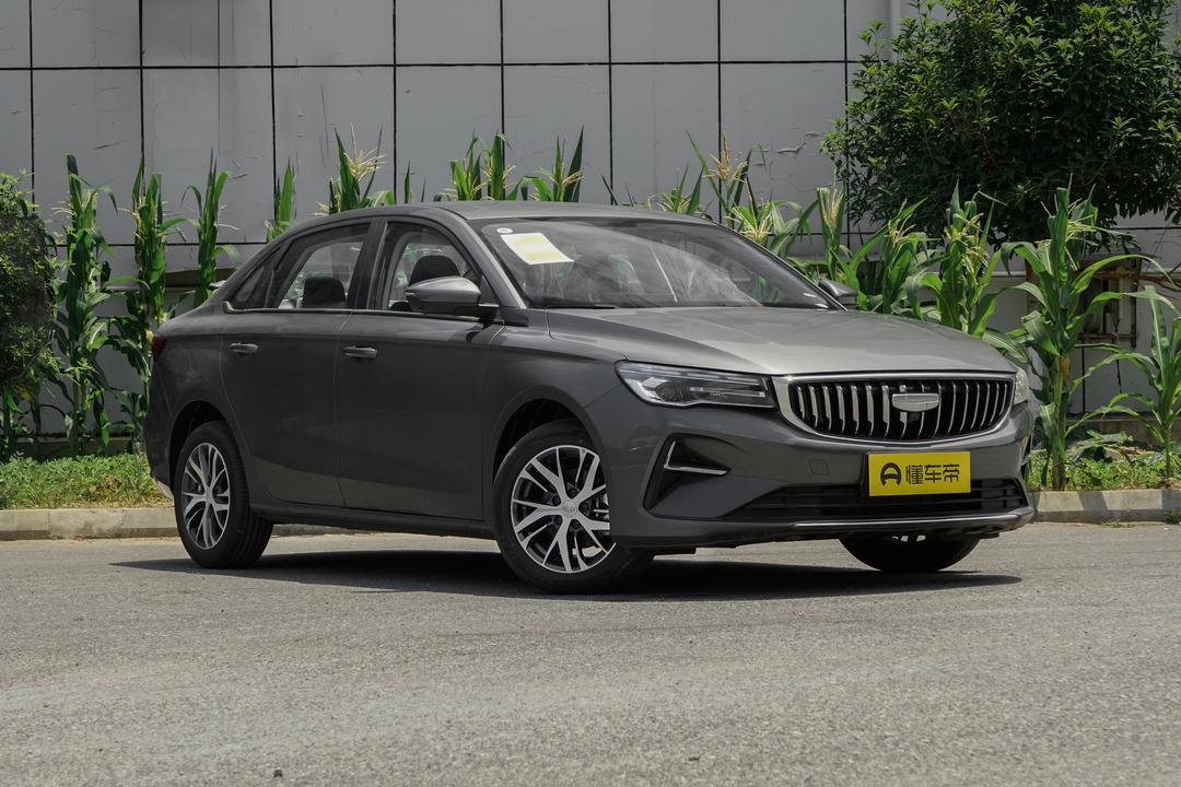 Geely Emgrand 2026, фото 3