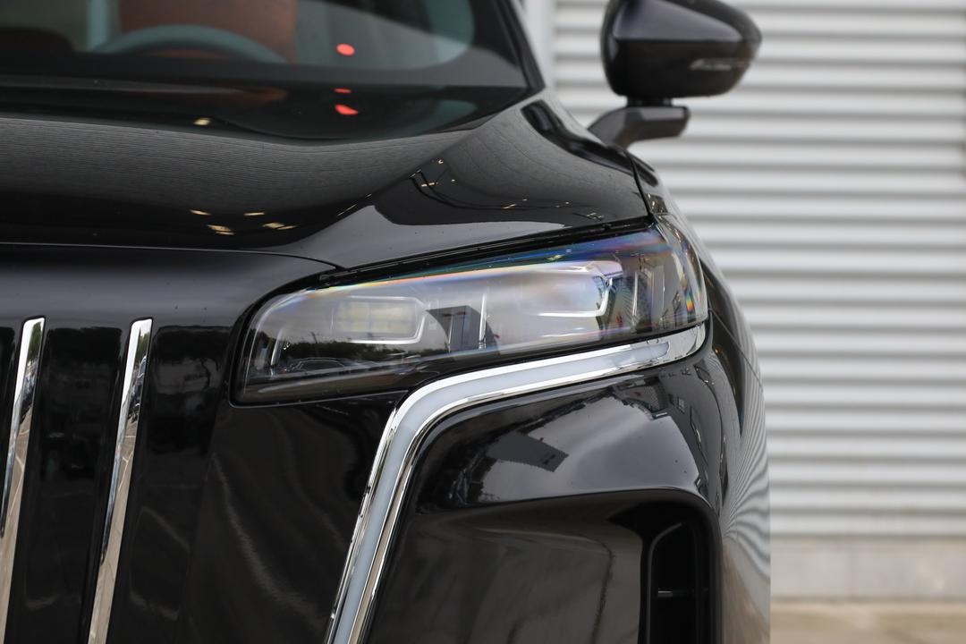 Hongqi HS6 PHEV 2026, фото 11