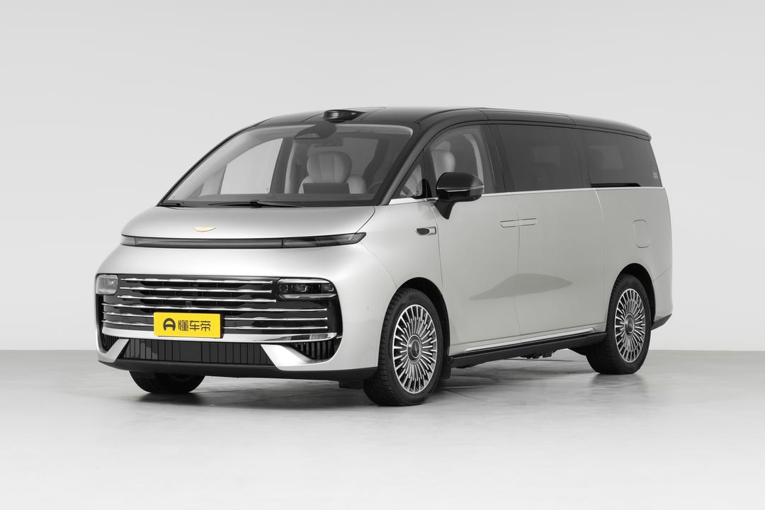 Geely V900 2026, фото 1