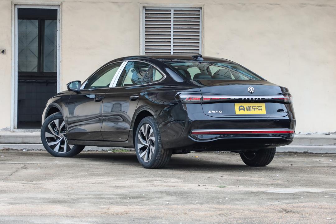 Volkswagen Passat 2026, фото 5