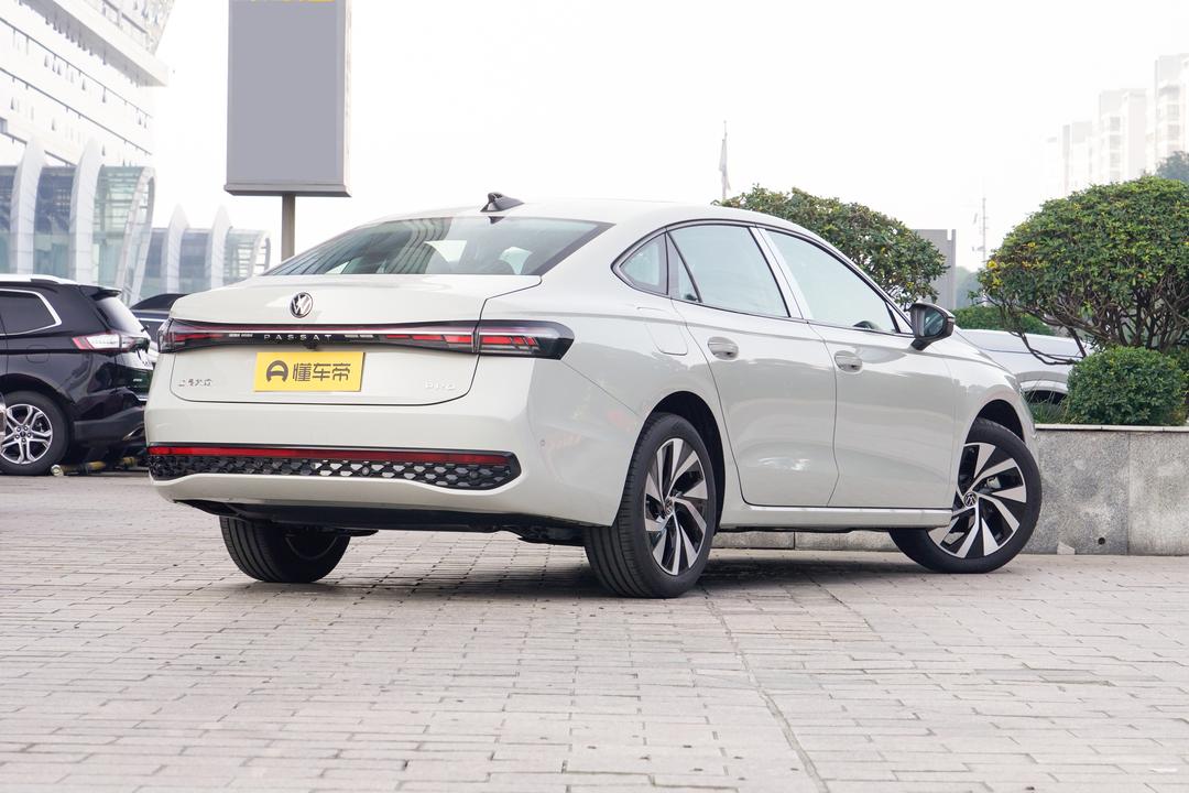 Volkswagen Passat 2026, фото 7