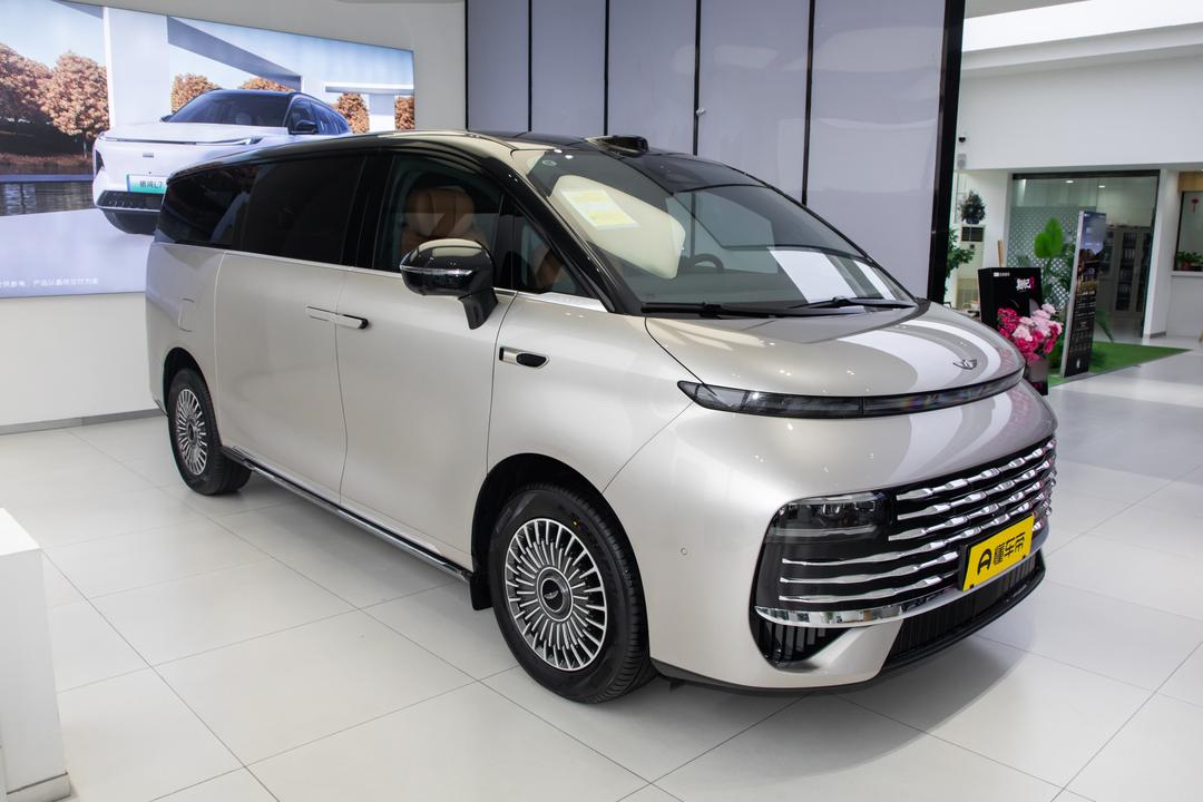 Geely V900 2026, фото 3