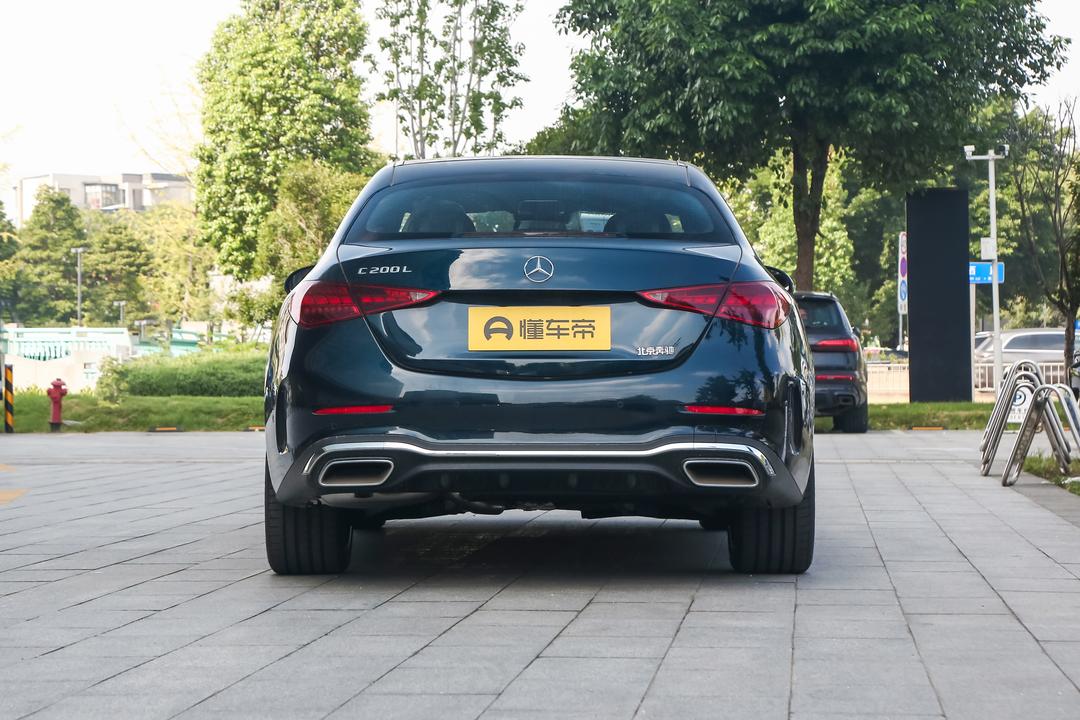 Mercedes-Benz C-Class 2026, фото 6