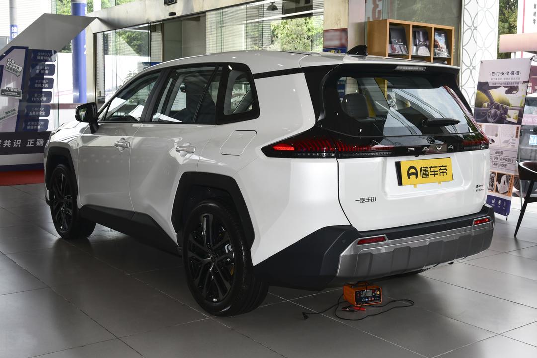 Toyota RAV4 2026, фото 5