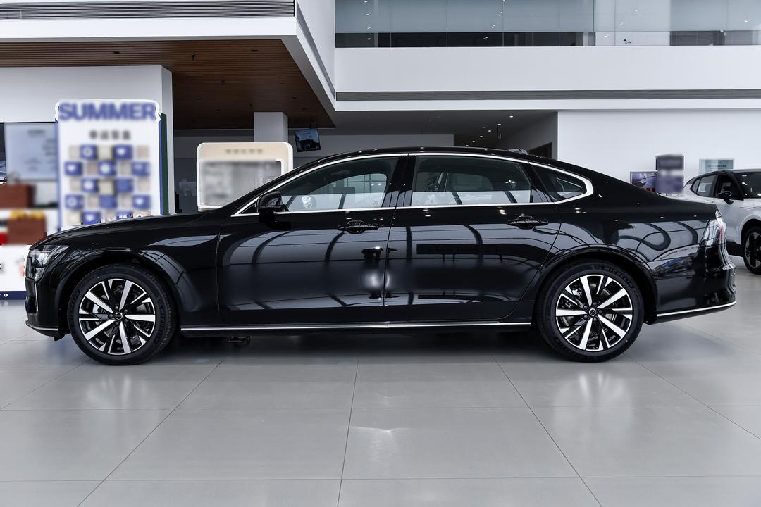 Volvo S90 2026, фото 4