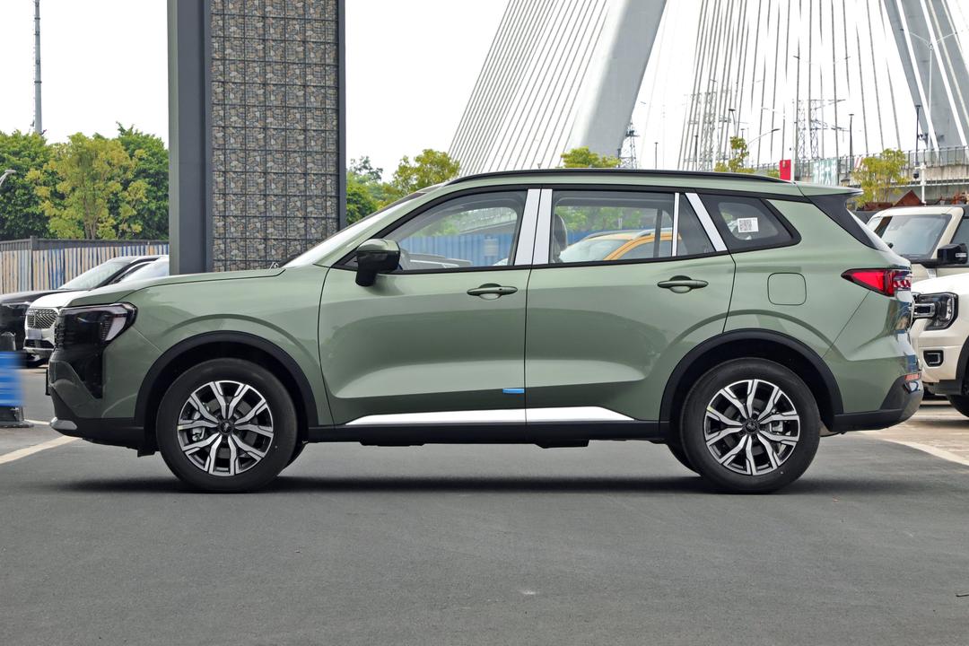 Ford EQUATOR Sport 2026, фото 4
