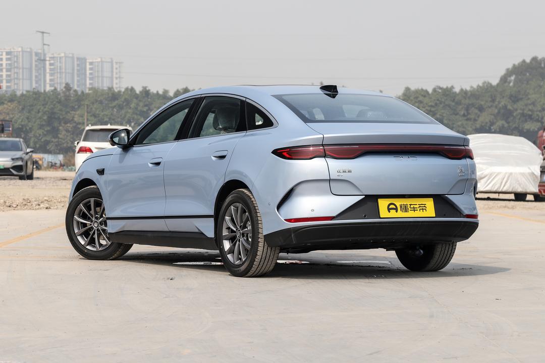 BYD Qin L EV 2026, фото 5